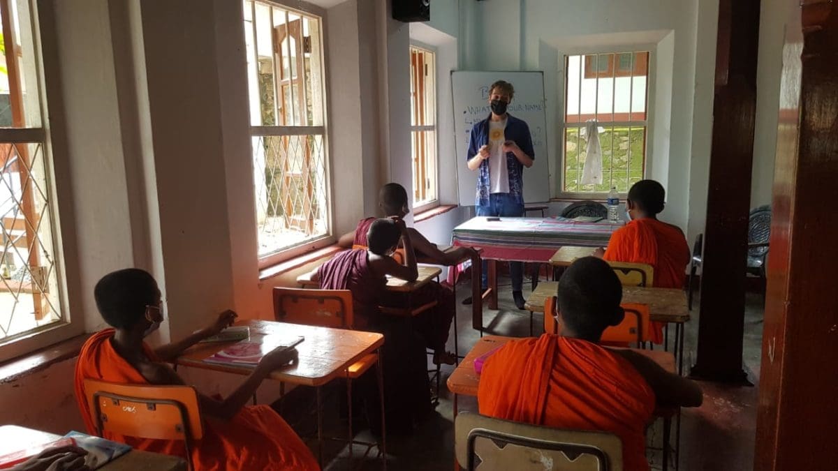 Teaching English in Monastery in Sri Lanka